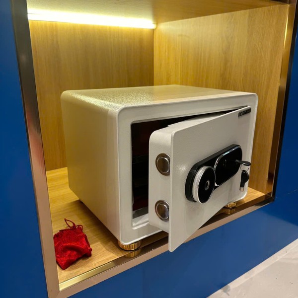 Két sắt Mini Liberty LB30S Màu Gold