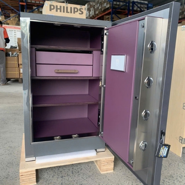 Két sắt Philips Valis Pro màu xám